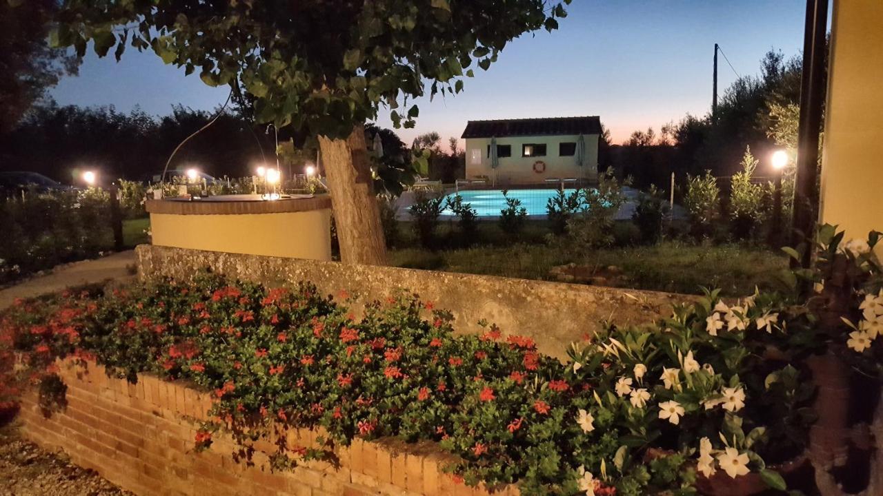 הוילה ריפרבלה Punta Dei Lecci מראה חיצוני תמונה